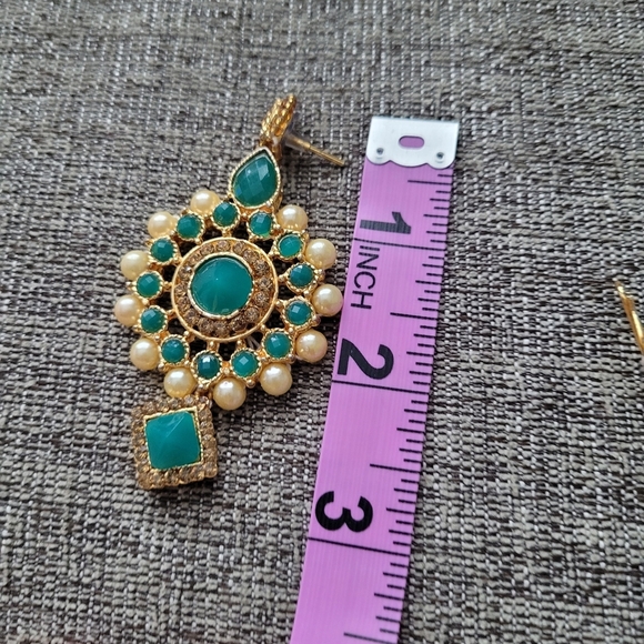 Indian bridal pearl and green set - Picture 3 of 7